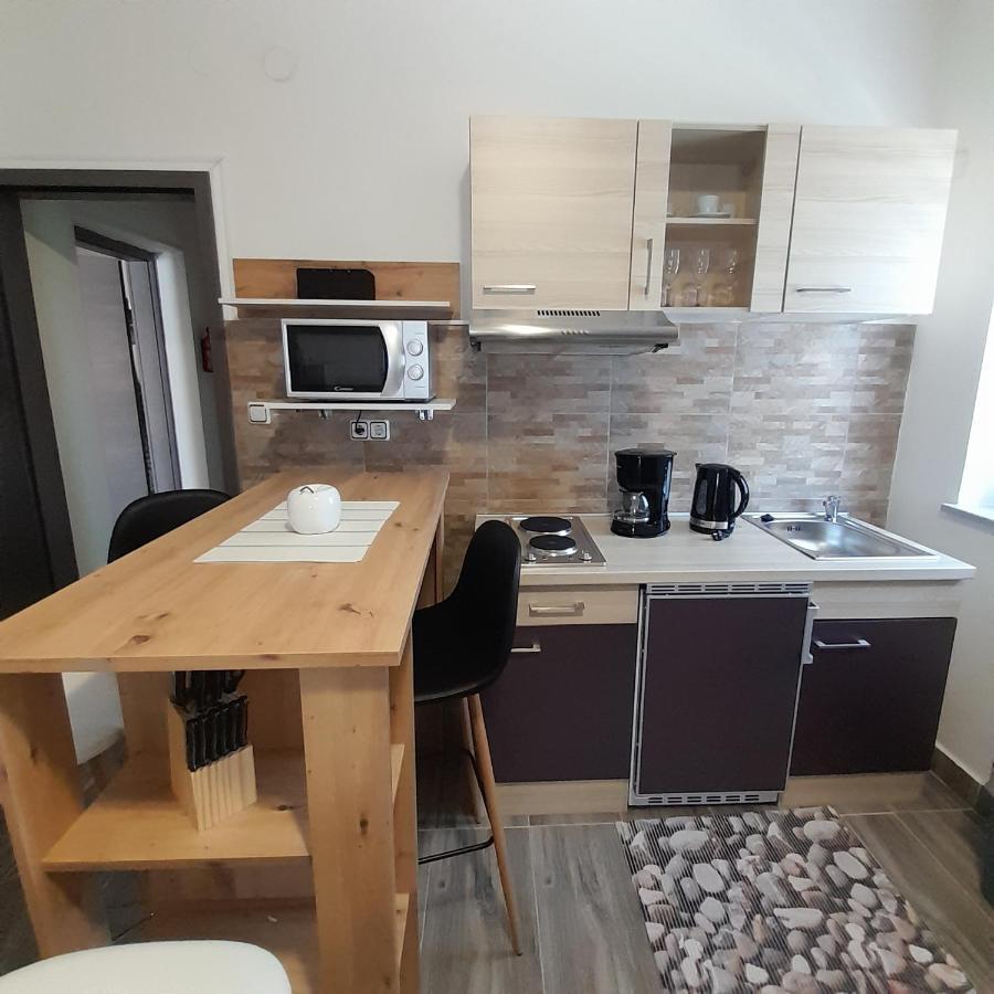 Apartmani Kekec ウマグ エクステリア 写真