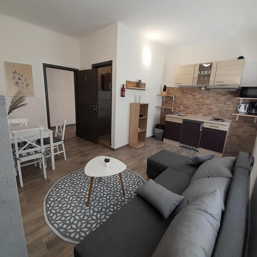 Apartmani Kekec ウマグ エクステリア 写真